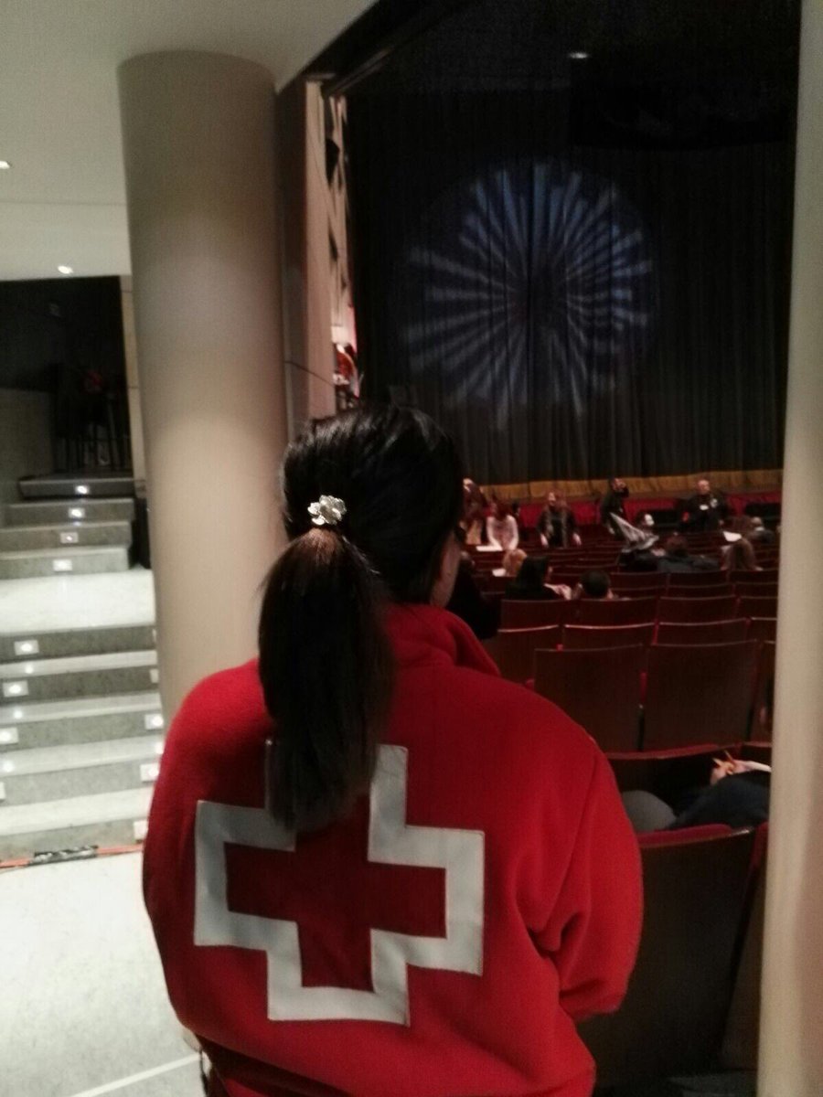 BADAJOZ 12 intervenciones de <a href="/CRE_Emergencias/">Cruz Roja Emergencias</a> y 3 traslados a centros sanitarios en la primera jornada del #CarnavalBadajoz