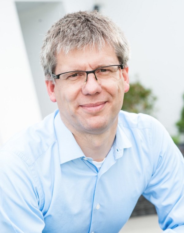 Interview with <a href="/CarstenStoecker/">Carsten Stöcker</a> about the Fourth Industrial Revolution 

bit.ly/2mnjKOt #fintech #IOTA #blockchain