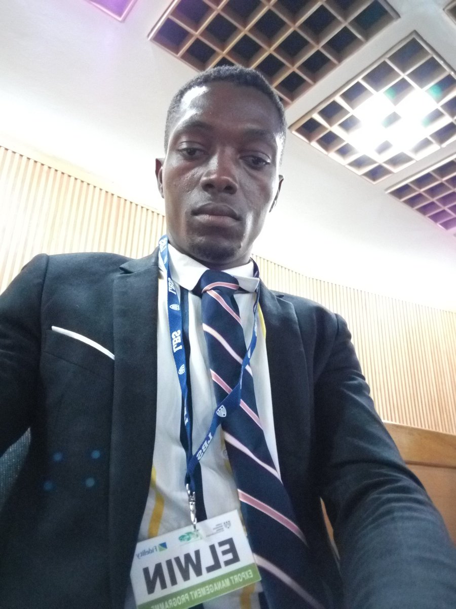 ElwinMubba's tweet photo. @fidelitysmes @LBSNigeria @NEPCONLINE @fidelitybankplc @Olam @Amanchasis Global Entrance To Lead,Live &amp; Leave w/ Distinction #EMP4 #Elwin https://t.co/EO00tITS3T