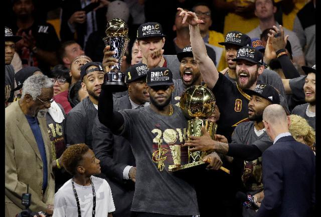 GoTeamABC's tweet image. 7 Outstanding Leadership Lessons From The 2016 Cleveland Cavaliers crwd.fr/2lk65ur