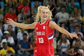 journalist005's tweet photo. Zivot muskarca je slava, zivot zene - ljubav.. @MILICADABOVIC13 https://t.co/cel8pWz9Tf