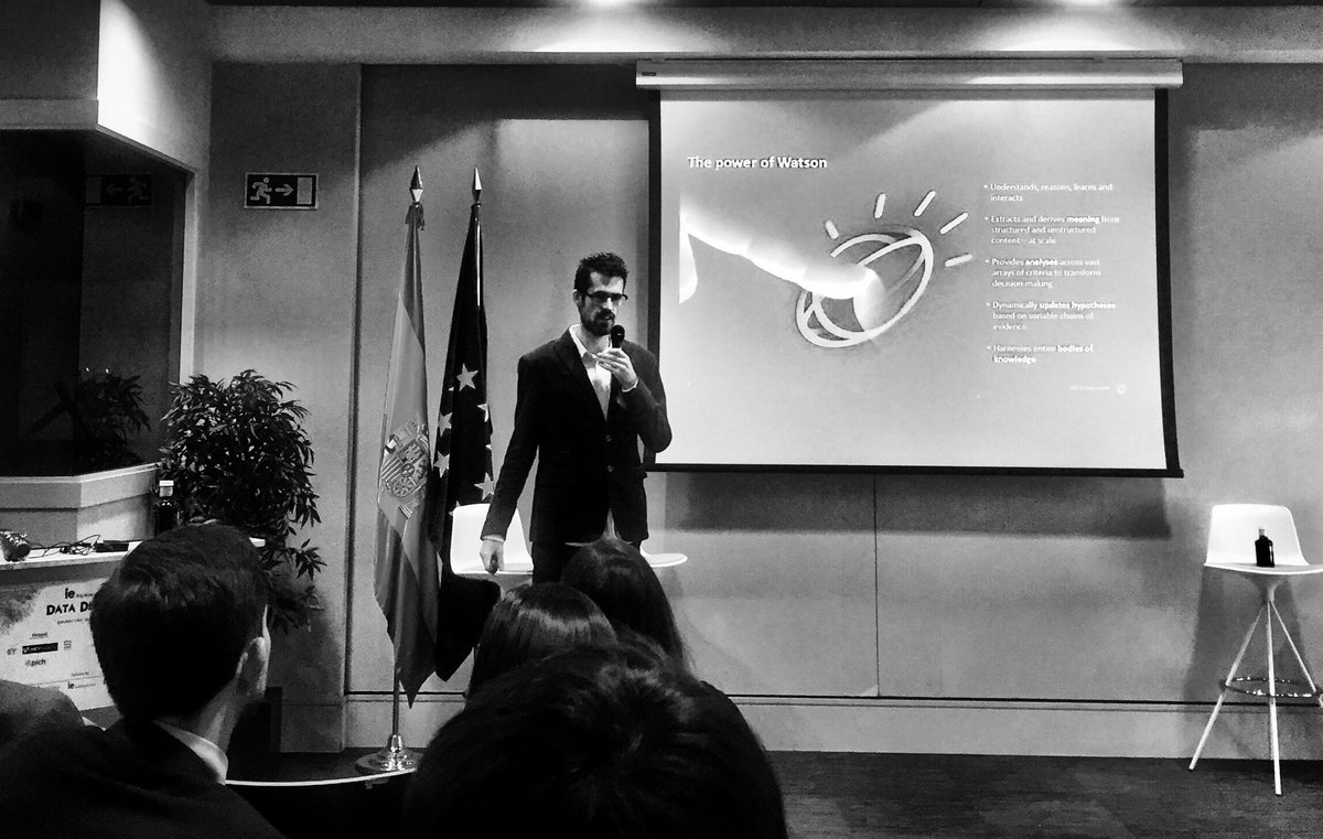 berta_odn's tweet photo. @IEBigData #iedatadisrupt #JavierGBerenguel "75% of patients expected to use digital health services in the future" #eHealth https://t.co/ZEHJJhnfTR