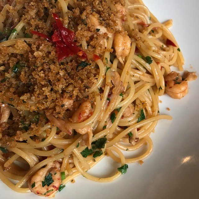 Fridayrickydred's tweet photo. Reposting @bluesmokenyc:
The mudbugs in our #crawfishpasta are plump and juicy; bathed in shellfish jus, toasted garlic, chiles, and butter. https://t.co/wFY5PAkNYF