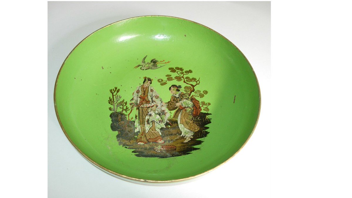 AncientHouseMus's tweet photo. Thetford #PulpWare bowl with Japanese transfer design.
Part of our Pulp show.
See lots more on show & discover this unique local industry. https://t.co/y79qTvItnc