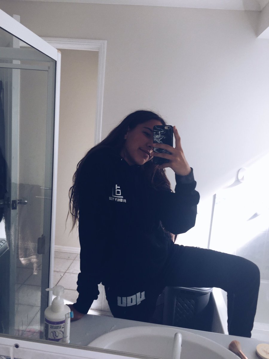 blahhdolan's tweet photo. love my merch way too much ❤ https://t.co/4WM2kuWzT5