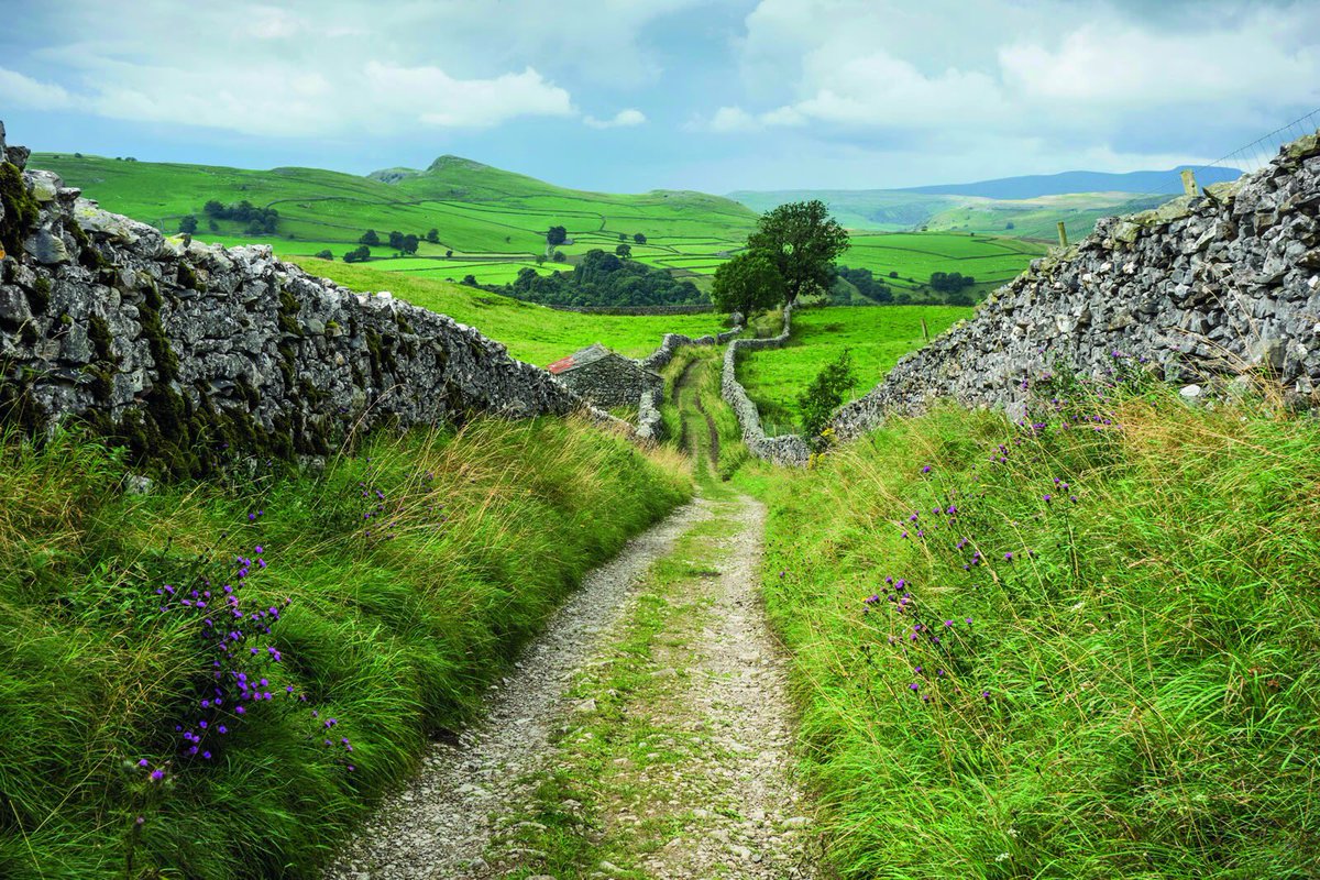 Welcome2Yorks's tweet photo. Where will you discover in Yorkshire this weekend? #LoveYorkshire https://t.co/jvIF5SIYdS