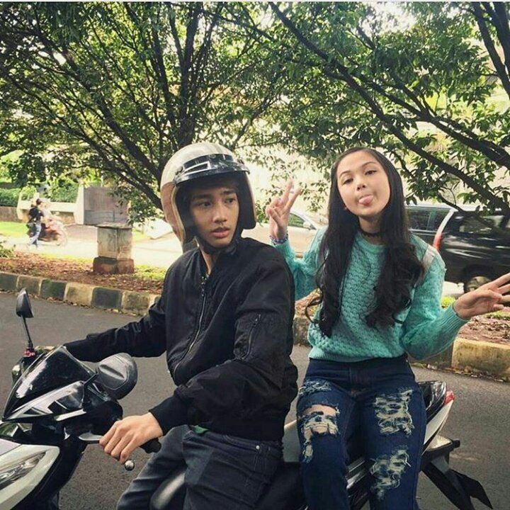 Semangat syutingnya arisyah💘 <a href="/ariirham2/">Ari irham</a> <a href="/aisyahaqilah14/">aisyah🔥</a>