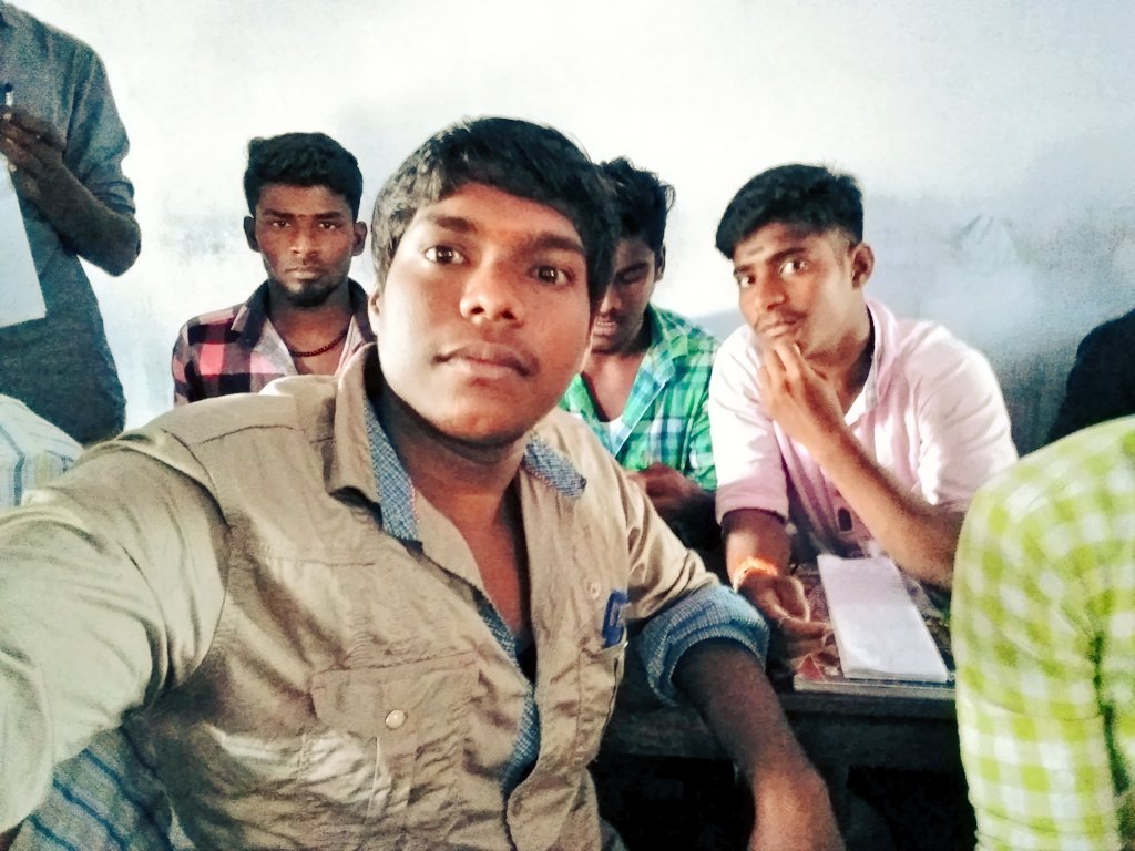 kabeshkumar1's tweet photo. My friend https://t.co/bMXe3iEYPm