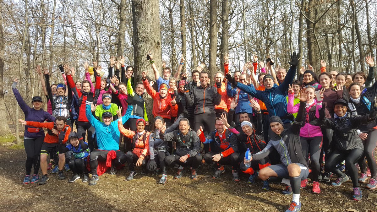 C'était ce matin dernier 😢 entrainement  @EcoTraildeParis #chaville avec le groupe intermédiaire <a href="/NewBalanceFR/">New Balance France</a> <a href="/SimAltiParis/">SimAltiParis</a> <a href="/ISOSTARfr/">ISOSTARfr</a>