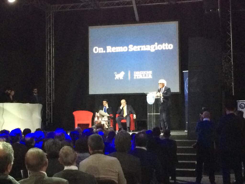 <a href="/SernagiottoRemo/">Remo Sernagiotto</a>: con <a href="/RaffaeleFitto/">Raffaele Fitto</a> nasce storia straordinaria: #direzioneitalia per dare a #Italia governo scelti dai cittadini
#primarie