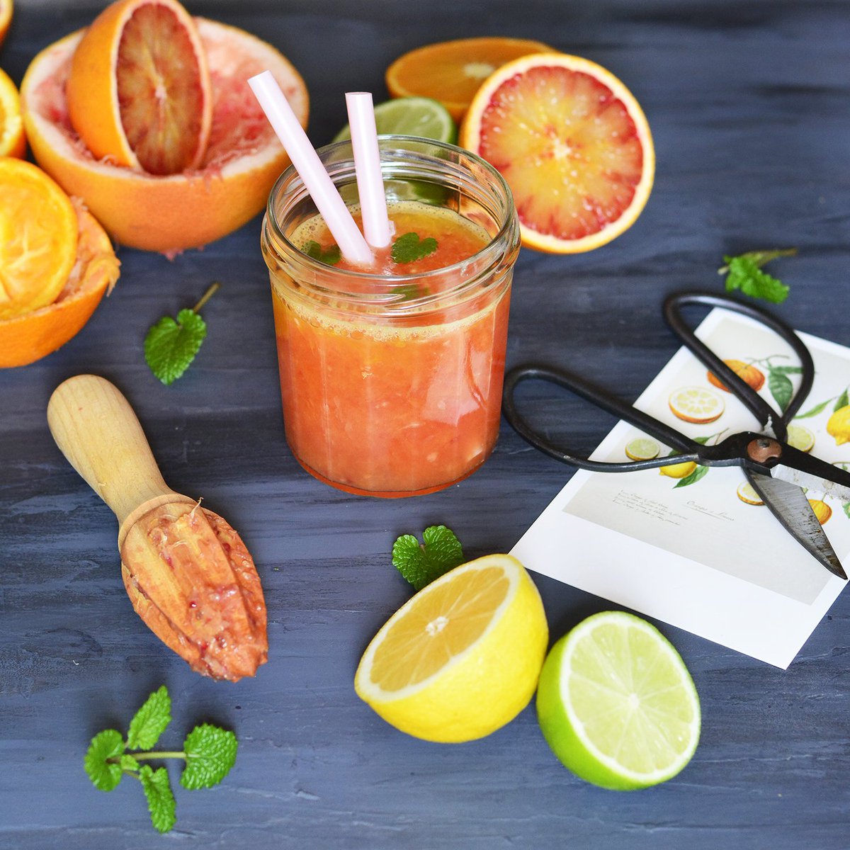 coolinarein2's tweet photo. #Saturday mornings 😄 #juice #freshjuice #fresh #lime#freshlysqueezed #healthy #healthyfood #startyourdayright #saturday #relax #foodpics https://t.co/uK4s4YLQe1
