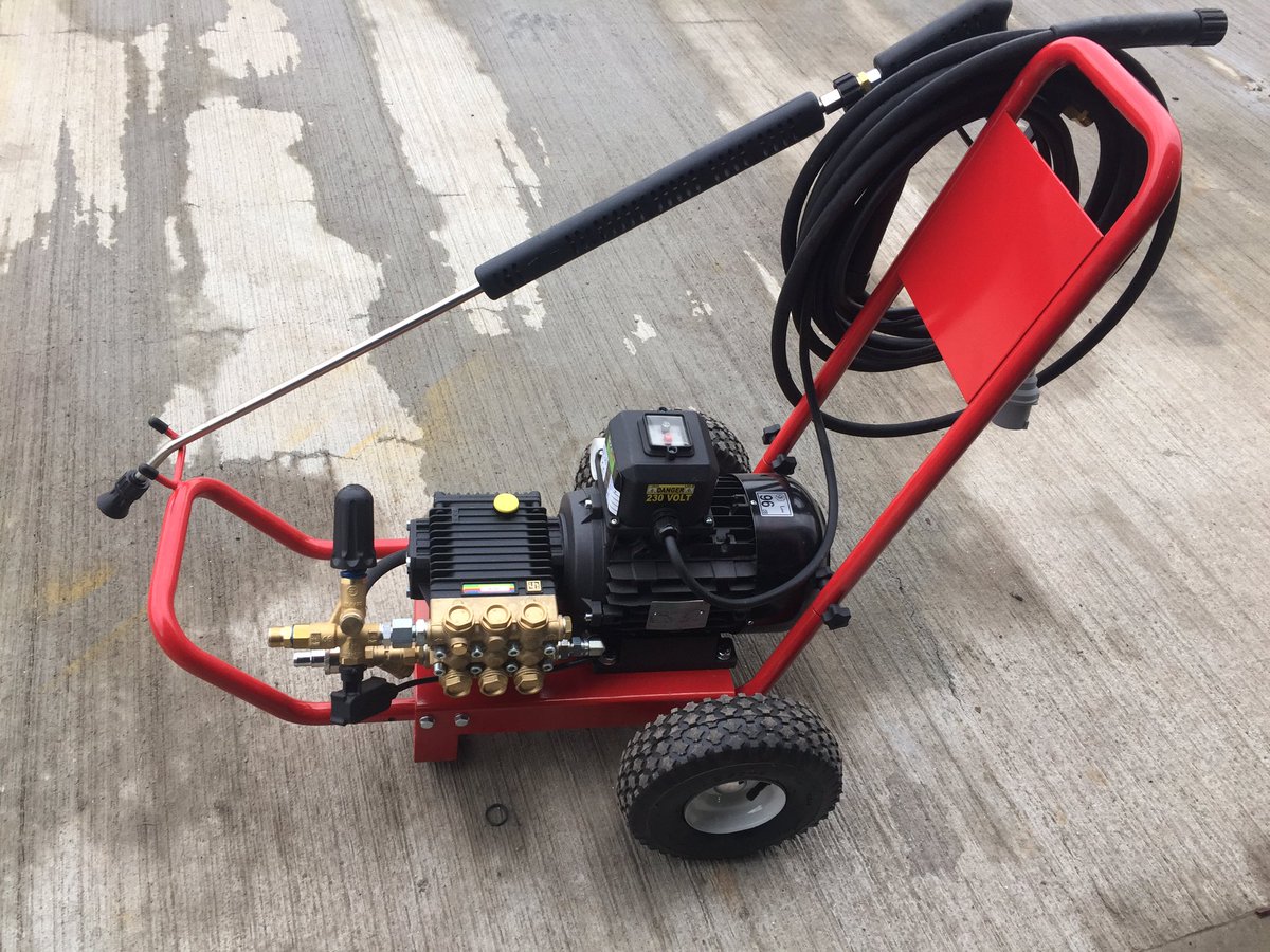 startengineerin's tweet image. Our new 100 bar (1500 psi ) 12 lpm 
10 m hose 
Lance and trigger 
4 m mains cable 
£780.00 + vat 
Contact bob@start-eng.co.uk