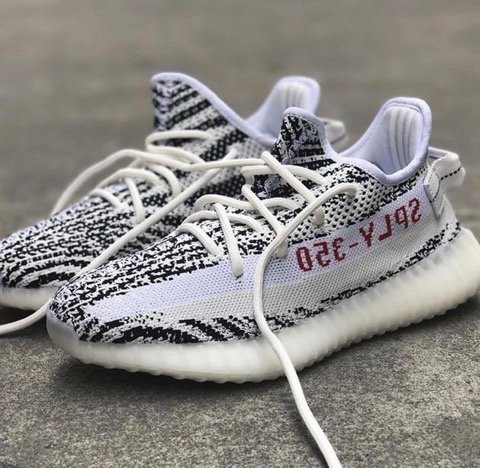 icezdrx04's tweet photo. Catch the Yeezy Boost 350 V2 “Zebra” Out on 2/25 for $220!! https://t.co/WJFB2aKZ9g https://t.co/iXD57DkF6H