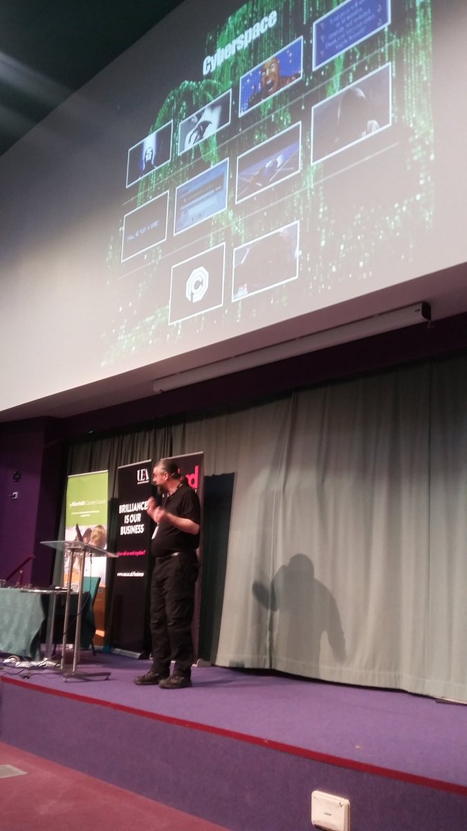 fbuontempo's tweet photo. @IAmSteveLove at #nordevcon  (@PerfectCobalt) https://t.co/tpSejQ3Vu0
