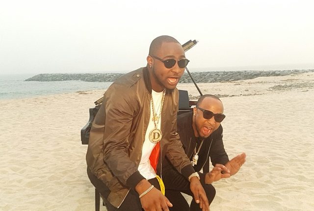 Davoleeofficial's tweet photo. Video: B-Red ft. Davido – Fall For You https://t.co/Us0CkBKif5 https://t.co/twmPDrWYNo