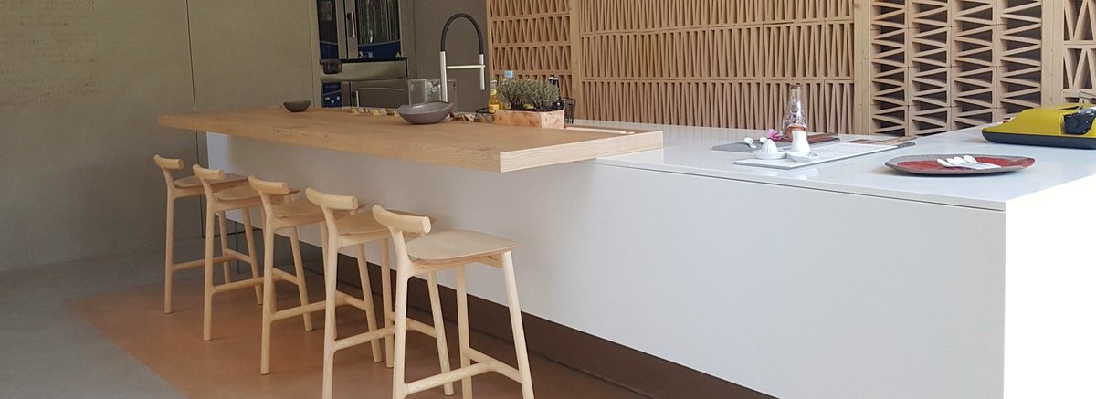 L2Gshop's tweet photo. Il cemento diventa #protagonista indiscusso del #design
Scoprite #Area47 & #Euwork nello showroom #Binova a #Milano!
https://t.co/dWpxo6Wnt3 https://t.co/0XYIbMLvF6