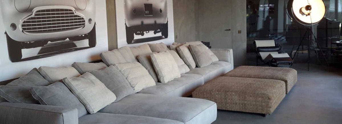 L2Gshop's tweet photo. Il cemento diventa #protagonista indiscusso del #design
Scoprite #Area47 & #Euwork nello showroom #Binova a #Milano!
https://t.co/dWpxo6Wnt3 https://t.co/0XYIbMLvF6