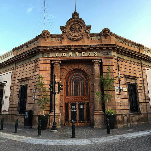 MiguelChicoOfl's tweet photo. #GuanajuatoesPrimero!, comparto fotografía de #León
#EdificiodeCorreos
@leon_guanajuato
Foto: @madrigal_andaluz
#ConAmorAGuanajuato! https://t.co/uPqpxF3zBj