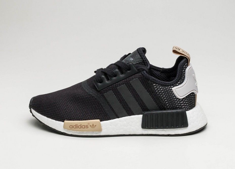 KicksFinder on X: "The adidas NMD R1 W Core Black / Ice Purple is now  available at Asphalt Gold: https://t.co/Ef7tsmArnt https://t.co/NO0hxsmqzR"  / X