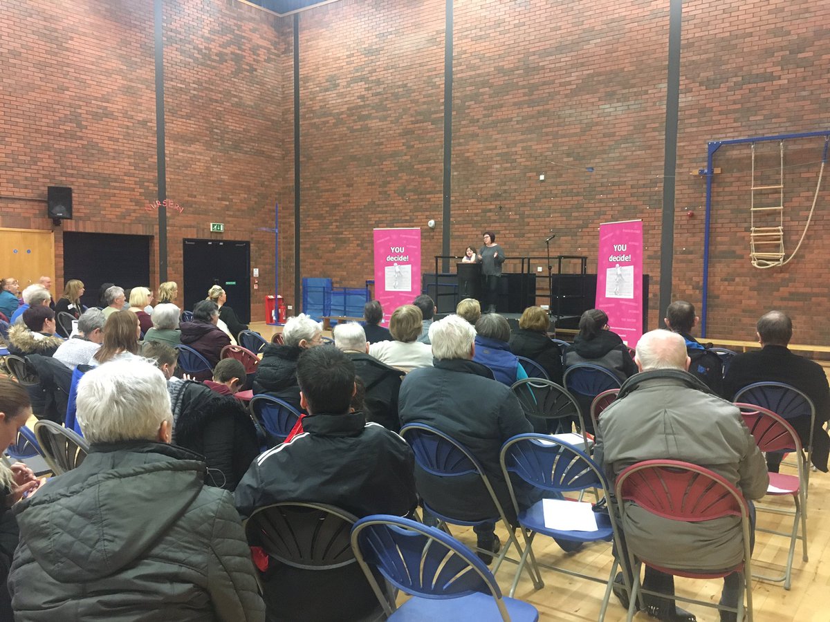 VibrantEAC's tweet photo. Fab turnout & yummy cakes at the @pb_scotland event, #PatnaHelps #EAYouDecide #PBScot 👍 https://t.co/N6zBYje0pf
