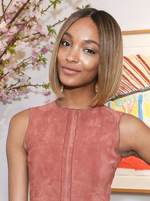 The haircut loved by celebrities? The beveled bob. ow.ly/wCSs309jZ5G <a href="/ELLEUK/">ELLEUK</a>