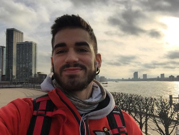 Raul7Capitan7's tweet photo. Su alma no se cansó de luchar, pero su cuerpo dijo basta. Ya es un ejemplo para toda la humanidad. Hasta siempre Pablo. DEP. #FuerzaRaez💪 https://t.co/ZchJeC82cl