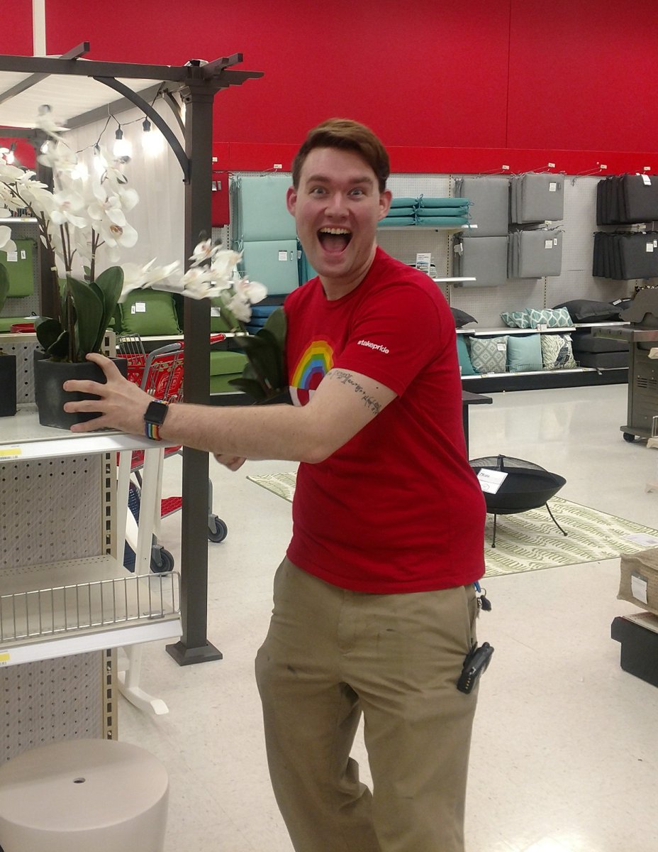 TJ just finished helping a guest order some items online &amp; save 10%, so now he's super pumped up to stock some patio décor! #FriendlyIn494