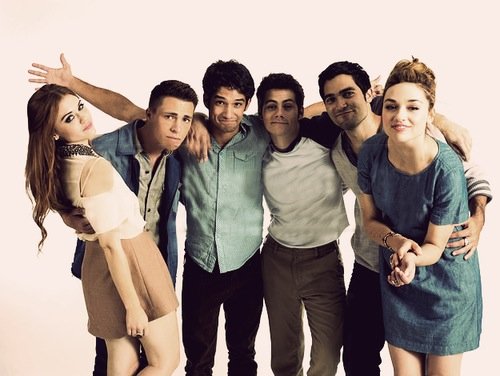 🐺Si estas interesad@ en entrar a un team de Teen Wolf🐺
✉Al DM✉
🔄AYUDA CON RT🔄
#FreeRol