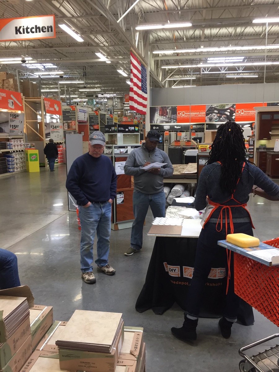 z_jacksonD306's tweet photo. Good Morning from #1407 DIY Backplash Workshop...Ya Girl Kill't it today๐๐๐
#weARE1407
#backsplashthat๐
#workshopcaptain๐
#takenote๐ https://t.co/QgYBftS9Vm