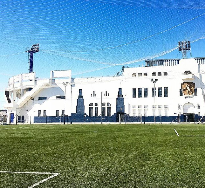 RocioCat22xT's tweet image. Radiante y más hermosa que ninguna