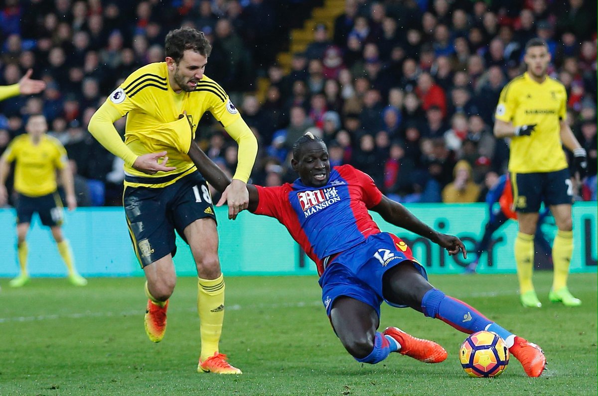 LFCTransferRoom's tweet photo. Mamadou Sakho was Man of the Match on his Crystal Palace debut, completing 23 out of 25 passes as they beat Middlesbrough 1-0. #LFC https://t.co/Uow6G4pE1R