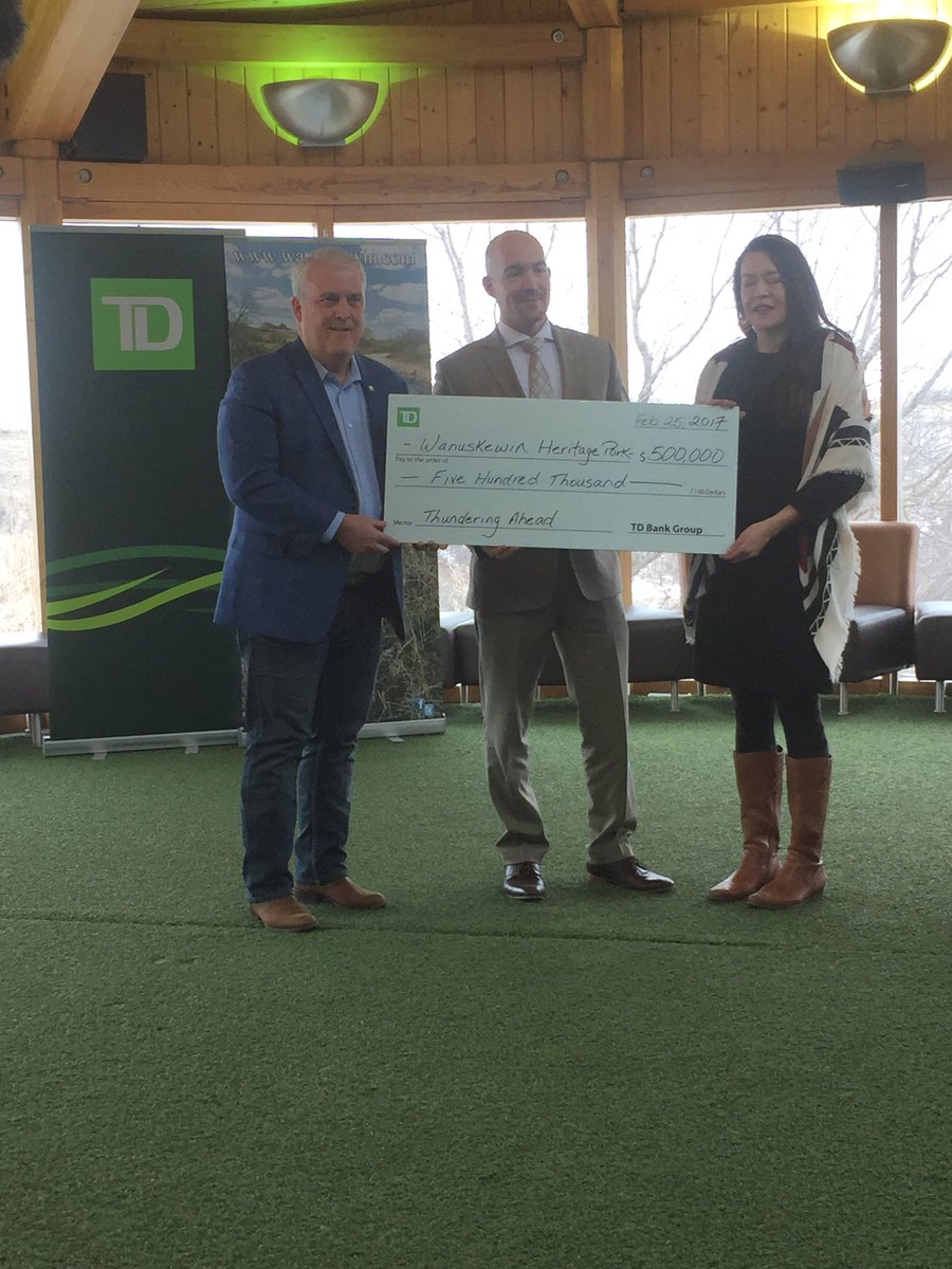 dannydpapadatos's tweet photo. TD presents $500,000 to the Thundering Ahead project @Wanuskewin_Park! @BrianGervais_TD @RyanJBarclay_TD #SKPROUD #FEF https://t.co/WqFCOAhco1