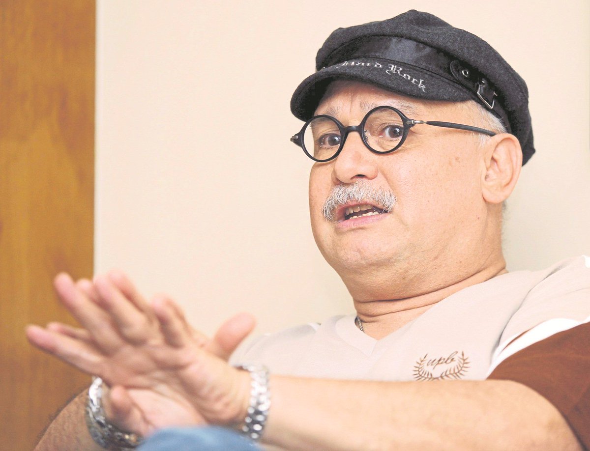 NST_Online's tweet photo. #BNM #ForexScandal: Kit Siang now caught in 'Mexican standoff', claims @RajaPetra 

https://t.co/WRiyOo2U0Y https://t.co/uQOcej1Ki4