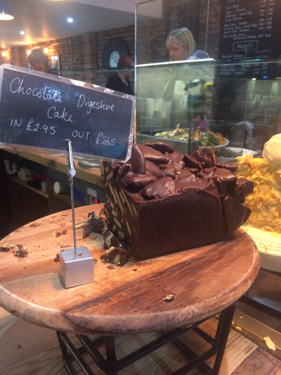 sophgibs's tweet photo. Keeping it local at @basilwholefoods -yummy lazy lunch #spanakopita #frittata #cheekycake @eat_tonbridge https://t.co/kzgOljSwk8