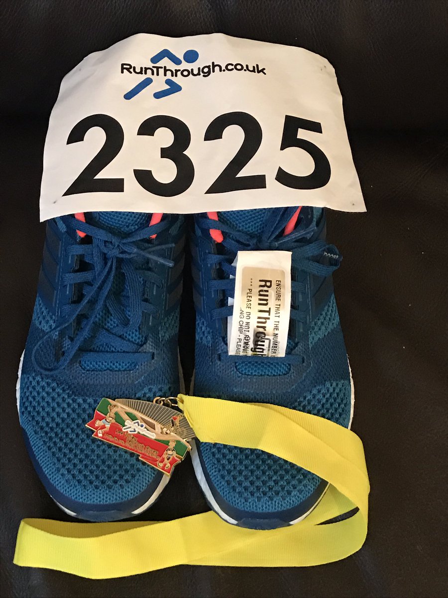 Choise24's tweet photo. #Runthroughuk first 5km done thanks guys lots of fun https://t.co/Qv4GFxgCdt