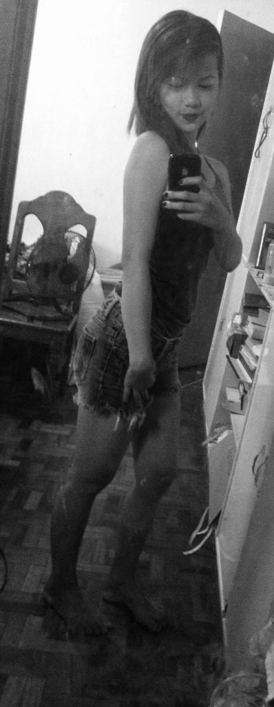 joylenear tweet picture