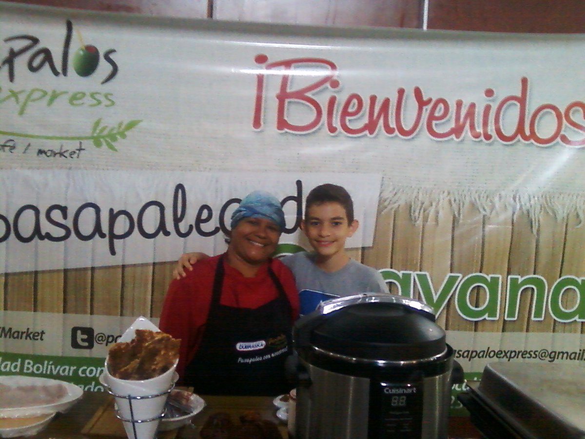 unicoasisoy's tweet photo. #Pasapaleando  @pasapaloexpress @ClaudiaResplan1  De la Mano de la mejor Gracias Totales !!Cumpliendo Sueños 🍪☕️🧀👏😉🤣 Gracias @adrifullove https://t.co/xtvP7d6zh5