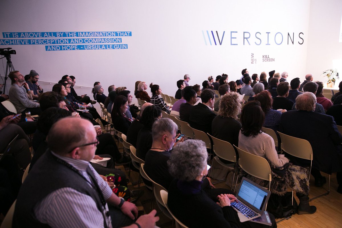 Versions tweet media