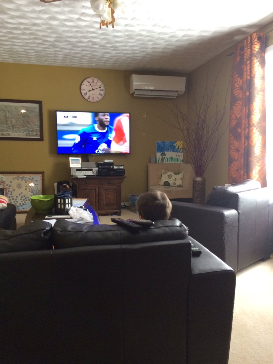 WardyEvertonFan's tweet photo. For the first time EVER found Ben watching a soccer match on TV by himself (Everton of course) :) https://t.co/LHt5VOYxIB