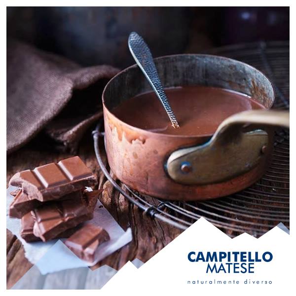 Dopo una giornata sulle piste ci coccoliamo con una deliziosa #cioccolata calda! Vi unite a noi?
#campitellomatese #molise