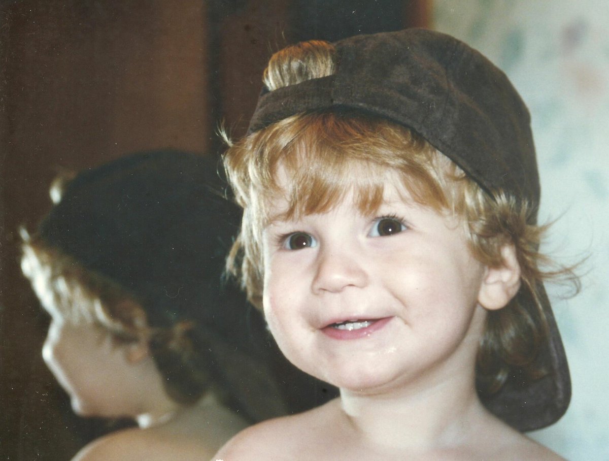 Interns_Band's tweet photo. Happy birthday to the spookiest drummer around, Chase Stock! Here's the most recent photo we could find of him. https://t.co/VcdTjudcQ3