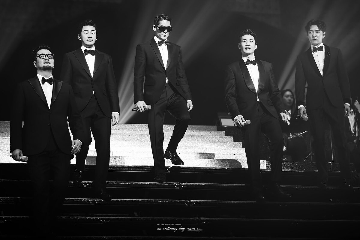 무얼하며 지나갔는지 아무 생각이 없는 기대감 없는 토요일..
지오디가 보고싶다

#god #지오디 #박준형 #윤계상 #안데니 #손호영 #김태우 #갓투맨 #godtomen