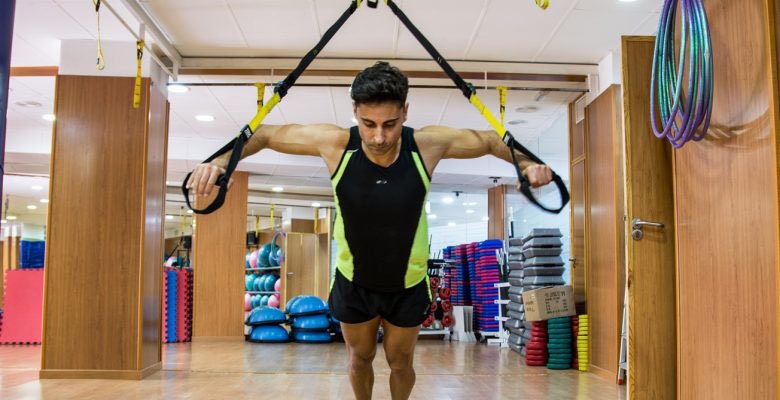 AlexSM1999's tweet photo. El entrenamiento funcional es una consecuencia lógica del entrenamiento de fitness/ salud. Pretende aumentar...
https://t.co/anj2qpsApF https://t.co/9tKWQi4ohH