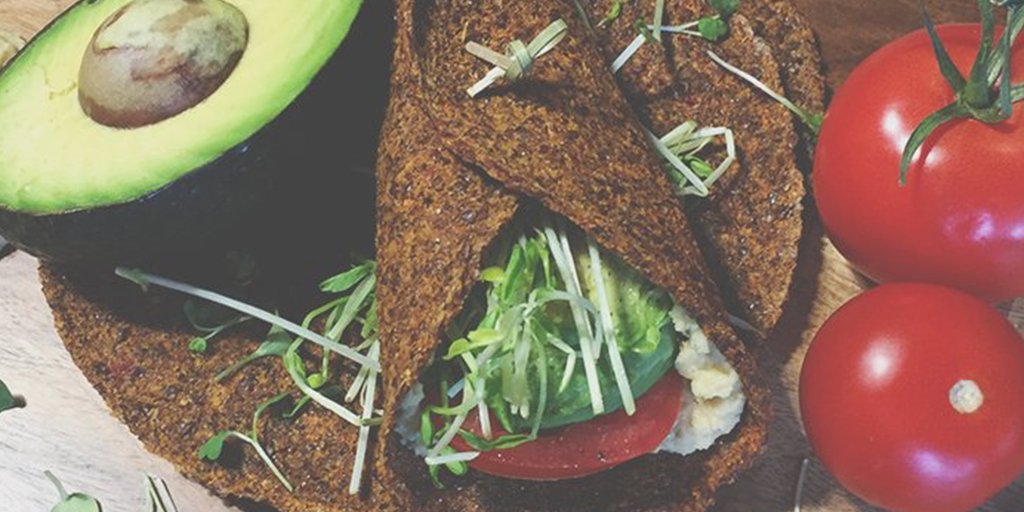 GoodLifeFitness's tweet image. High protein #vegan wrap: 1 flax wrap, 2 tbsp hummus, alfalfa sprouts, tomato slices, ½ an avocado. #GoodLifeKitchen