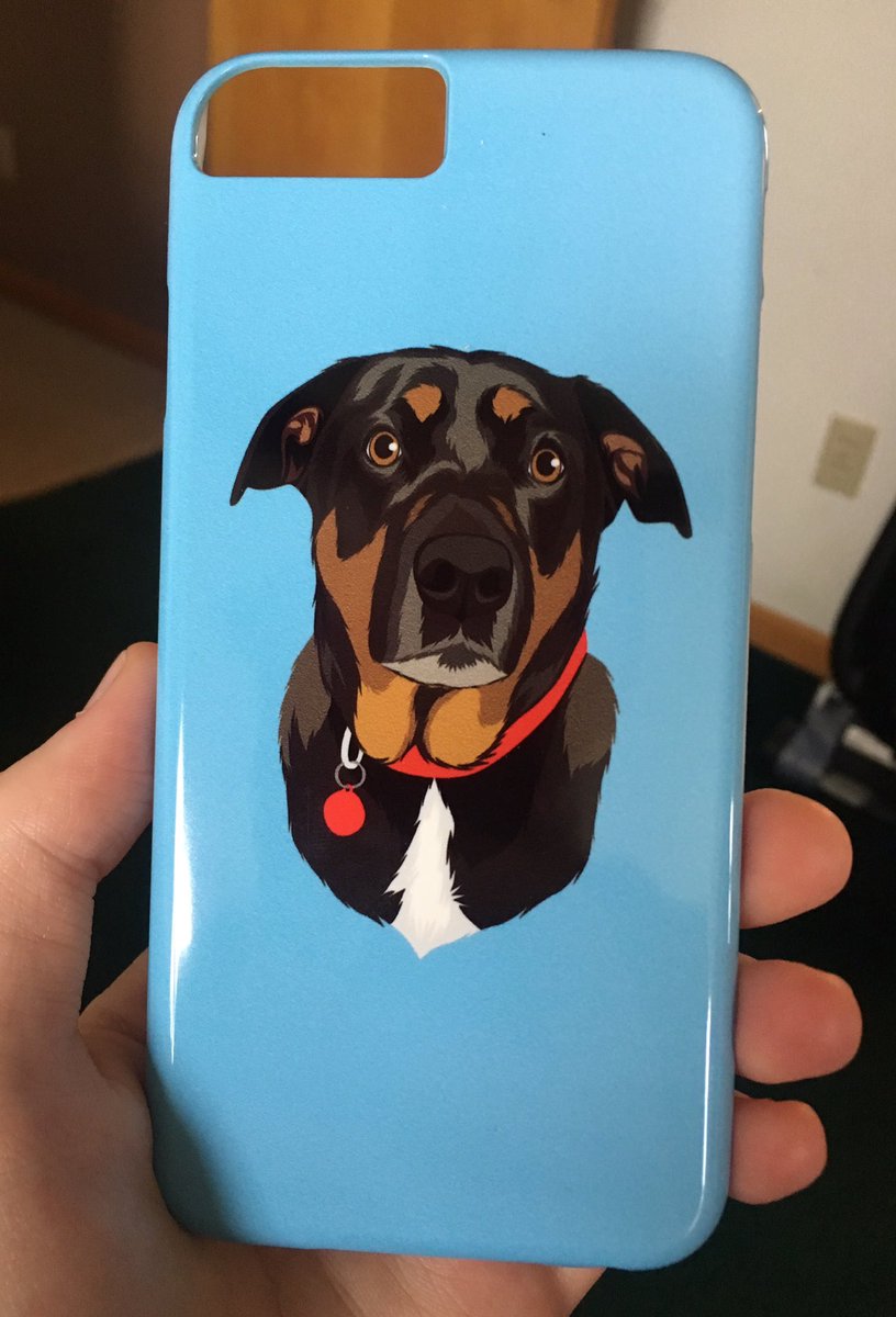 paige_stewart22's tweet photo. shoutout to @printyourpet for making the cutest case ever 😍😍 my mom loves it so much! https://t.co/Qoipjs0rZa