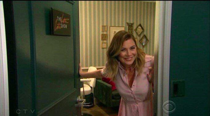 GreysAnatomyHD's tweet photo. *hears someone talking about greys anatomy*

me: https://t.co/KEtfn7ZpFp