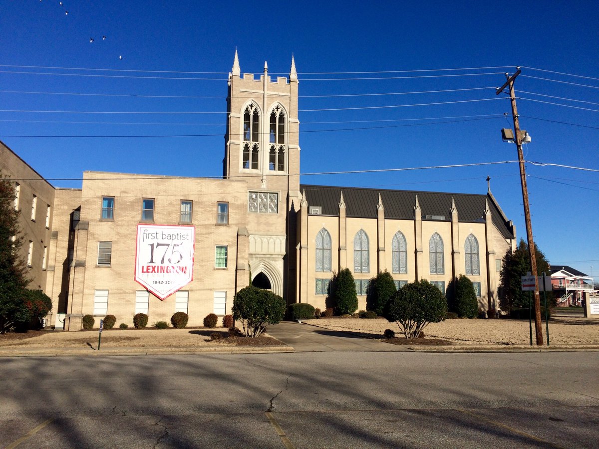 clayhallmark's tweet photo. This Sunday 10:15 am  @fbclextn we start our 2 Sunday Baptism marathon as more and more people continue to come to Jesus!!! #more #fbc175 https://t.co/z0ejnEa2l3