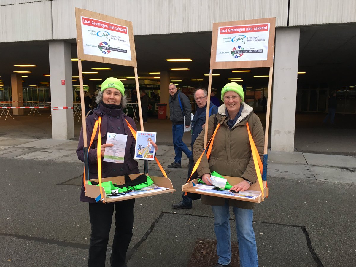 fcgroningen's tweet image. Laat Groningen niet zakken! Teken buiten het stadion de petitie van @gronbb bit.ly/2lzr4YU