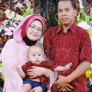 titisari's tweet photo. #FotoProfilBaru https://t.co/qYwUlAXExb