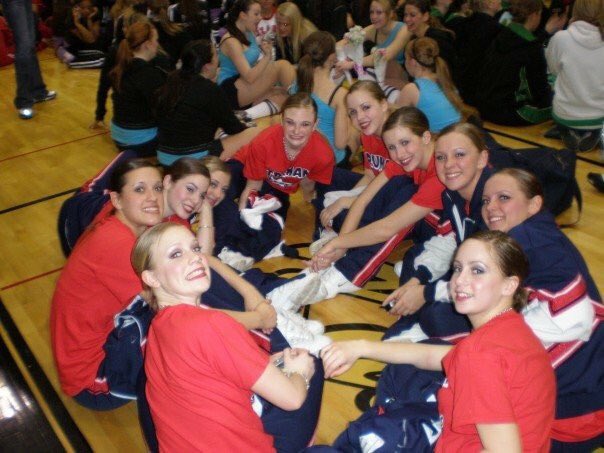 KristenNagelSD's tweet photo. Good luck & have fun at state this weekend Truman Starsteppers! ❤🌟💙 #isdstrong @TrumanHSIndep #trumanalum #starstepper https://t.co/u4iBUejZZY